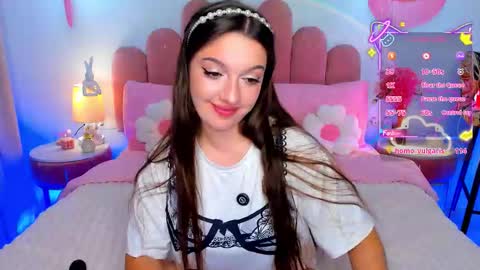 Gia online show from November 7, 1:38 pm