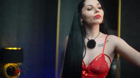  Gia  online show from February 14, 11:51 pm