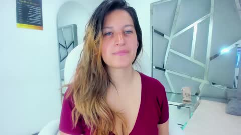 Snapshot of giaroussel chatting on January 10, 2:55 pm GiaRoussel online show from January 10, 2:55 pm