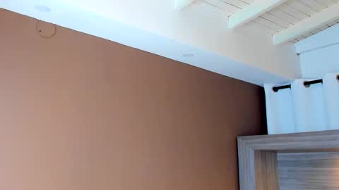 gigi wilden online show from February 24, 11:09 am