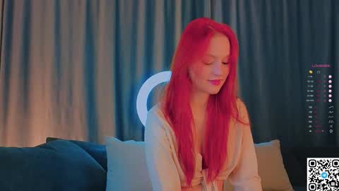 Stacy online show from October 13, 6:32 pm