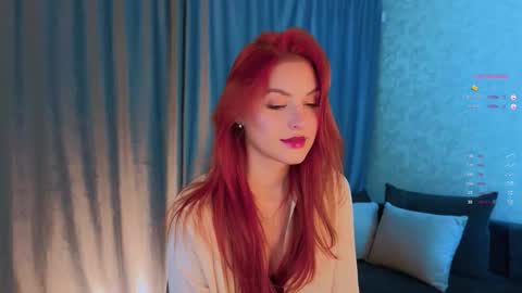 Stacy online show from October 30, 6:42 pm