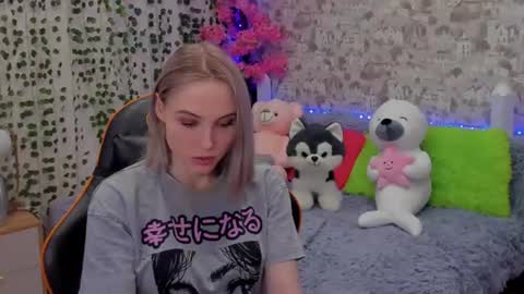 Gina online show from June 26, 2:57 am