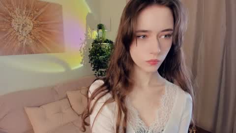 Gina online show from December 7, 7:43 pm