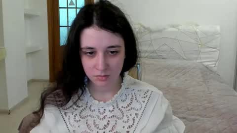 Kate online show from February 15, 9:30 am