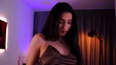 Gina online show from March 8, 8:46 pm