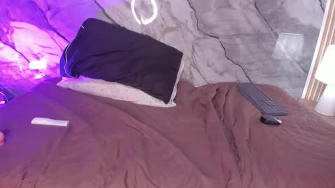 Ginebra online show from December 17, 3:27 pm