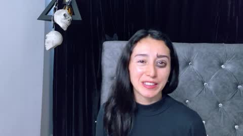 Snapshot of ginevra_esposito chatting on October 24, 1:07 pm Ginn online show from October 24, 1:07 pm