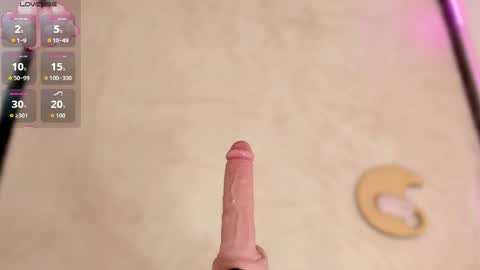 Julie online show from April 9, 5:10 am