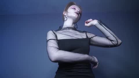 Snapshot of ginger_hugs chatting on March 7, 10:10 pm im expecting 350 thumbs up on my altar online show from March 7, 10:10 pm
