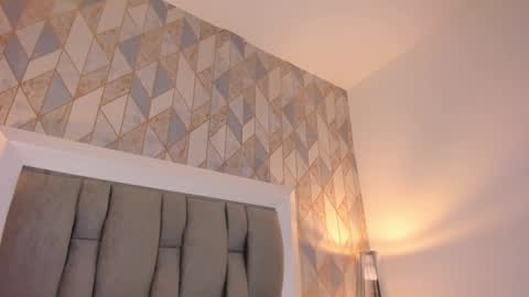 Ginger online show from December 16, 7:43 pm