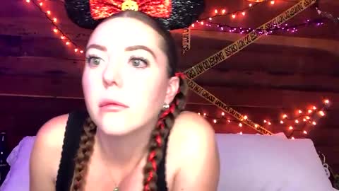 Snapshot of gingerfox777 chatting on October 3, 3:33 am gingerfox777 online show from October 3, 3:33 am
