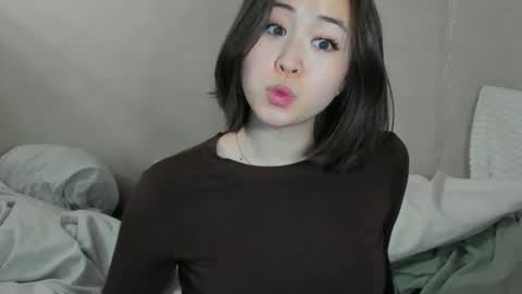 Ginny online show from February 3, 9:29 pm