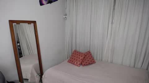 Snapshot of gio_gio44 chatting on October 13, 9:28 pm Giorgia online show from October 13, 9:28 pm