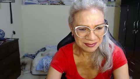 Snapshot of giorgia_xue53 chatting on February 6, 4:31 am Mary online show from February 6, 4:31 am