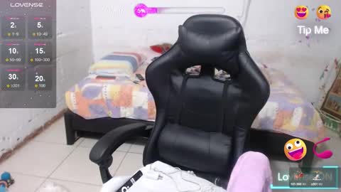 Snapshot of giorgia_xue53 chatting on January 12, 3:07 am Mary online show from January 12, 3:07 am