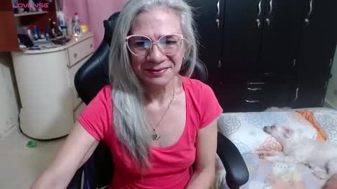 Snapshot of giorgia_xue53 chatting on October 14, 4:59 am Mary online show from October 14, 4:59 am