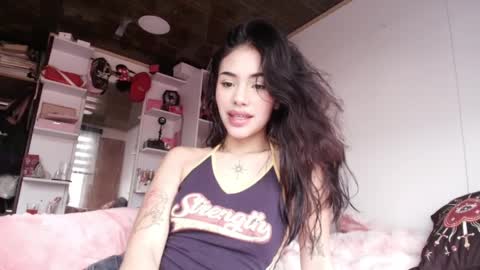 giovanna_oliveria online show from March 25, 9:50 pm