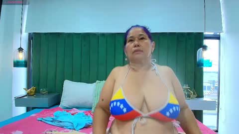 Girl Amada online show from June 8, 1:01 pm