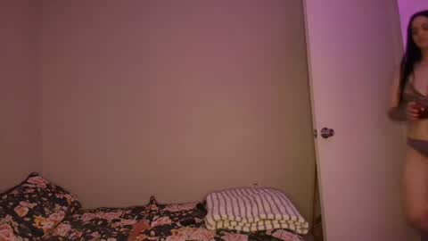 Camille online show from June 21, 1:09 am