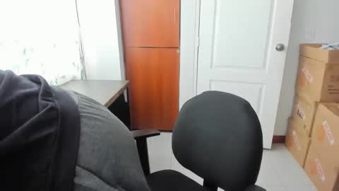 Ela online show from October 15, 2:30 pm