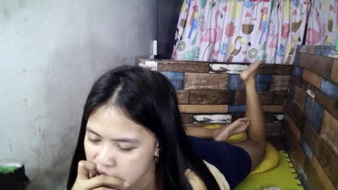 girlxfromxph online show from November 17, 6:36 am