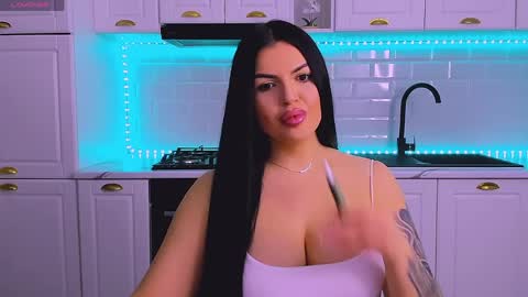 Giulia online show from March 17, 10:03 pm