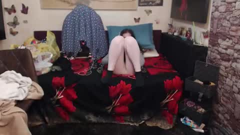 Glamourhottie online show from October 10, 8:30 am