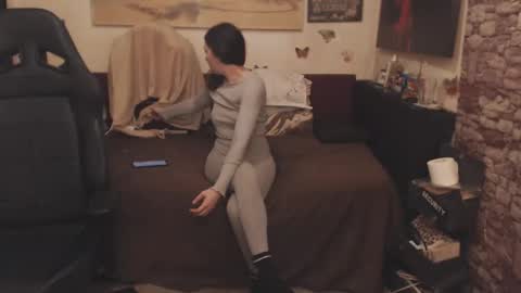 Glamourhottie online show from February 18, 8:59 am