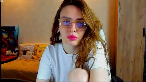 Gloria Wood online show from July 28, 8:52 pm
