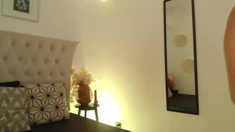 Glory online show from November 15, 1:12 pm