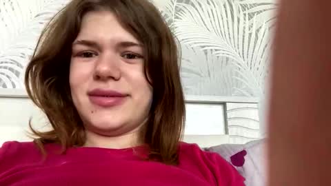  Roxy  online show from May 15, 3:43 am