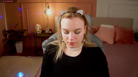 Margo online show from March 22, 1:33 am