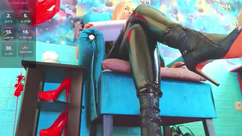 Mrs. Isabella online show from September 15, 5:05 am