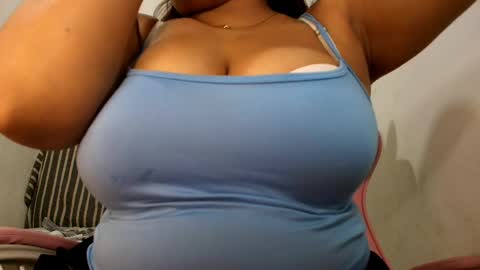 CHANELL online show from April 11, 1:55 am