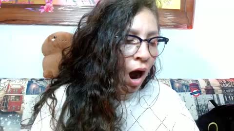  Naih Reyes online show from September 26, 7:28 am