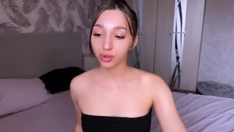 goddesssooul online show from June 19, 9:24 am