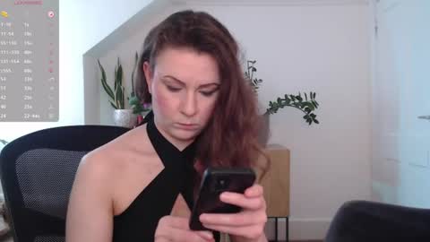 Goddess. Mommy. Master. Greedy Brat. VENINA online show from June 21, 5:17 pm