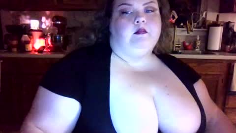 godessisabella online show from July 14, 5:12 am