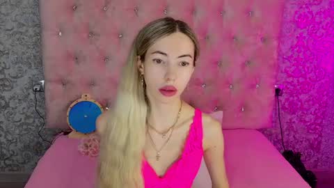 golden girl   online show from July 29, 2:00 am