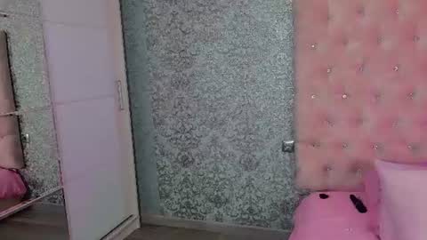 golden girl   online show from June 22, 3:25 am