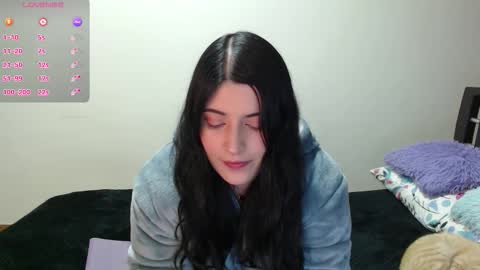 goldencandycotton online show from December 19, 5:10 am