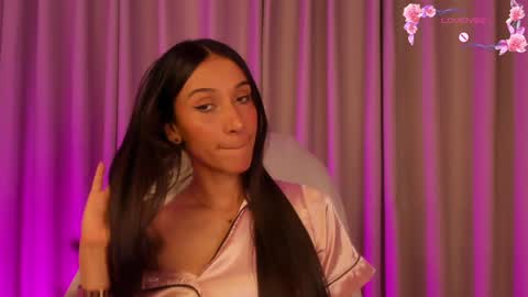 Rose  online show from February 3, 10:47 am