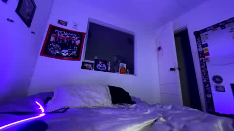 hi my name is Elizabeth nice to meet you online show from July 11, 1:49 am