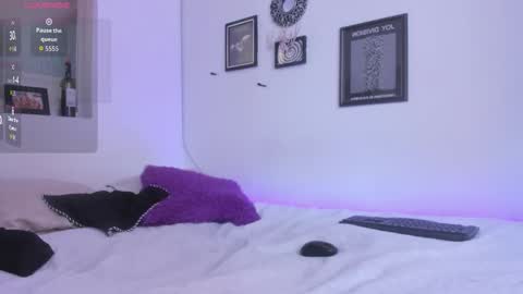 hi my name is Elizabeth nice to meet you online show from February 4, 6:55 pm