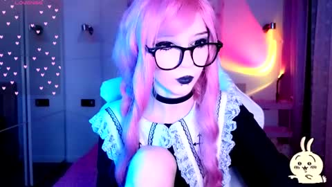 gothiclali online show from April 6, 1:05 am