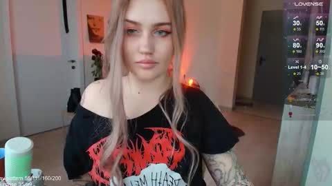 traumfrau Kira angel face devil eyes I SELL A LOT VIDEO IN GALLERY online show from February 22, 11:33 am