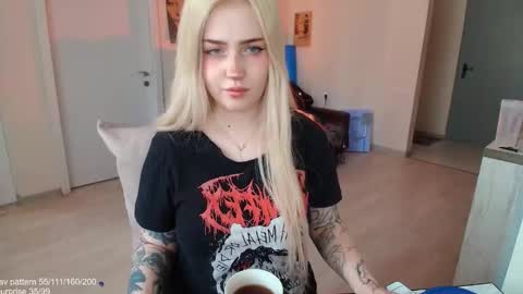 traumfrau Kira angel face devil eyes I SELL A LOT VIDEO IN GALLERY online show from March 14, 11:33 am