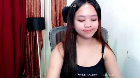 Snapshot of grace_at_your_service88 chatting on October 2, 4:23 pm grace online show from October 2, 4:23 pm