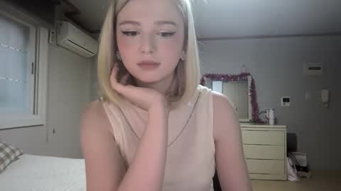 Grace Smit online show from February 3, 6:51 am